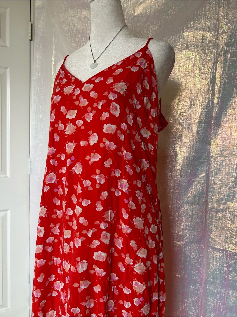 Forever 21 Red Floral Maxi Dress. Size L.